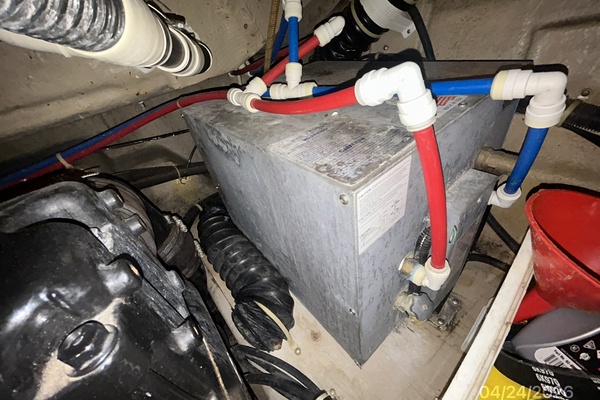 32' Regal water heater