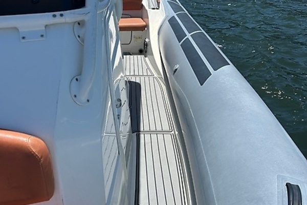 Outnumbered 26ft Brig Inflatables Yacht For Sale