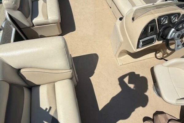 20ft Sweetwater Yacht For Sale