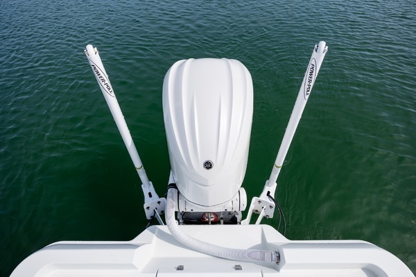 Photo of the 2024 Contender 23 Bay