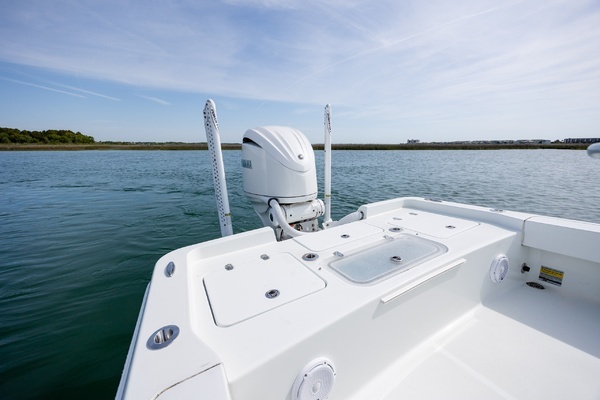 Photo of the 2024 Contender 23 Bay