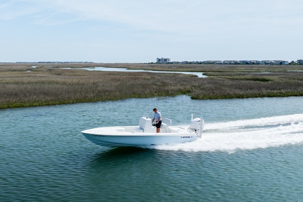 Photo of the 2024 Contender 23 Bay