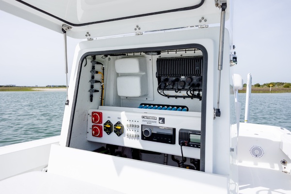 23ft Contender Yacht For Sale