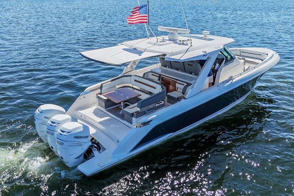 LA DOLCE VITA 38ft Tiara Yachts Yacht For Sale