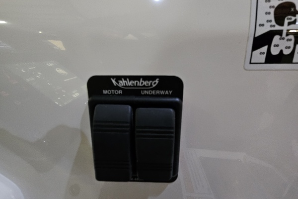 43ft Tiara Yachts Yacht For Sale