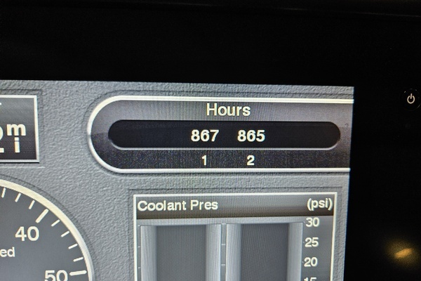 2014 Tiara Yachts 43