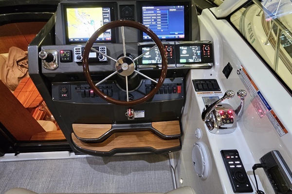 2014 Tiara Yachts 43