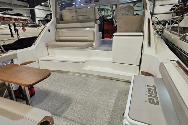 2014 Tiara Yachts 43