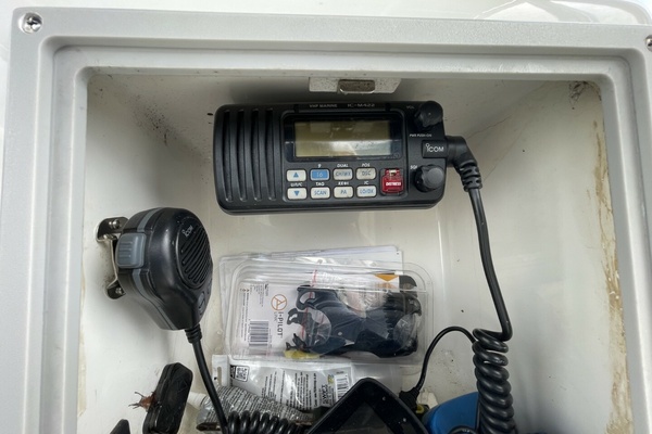 24ft Bluewater Yacht For Sale
