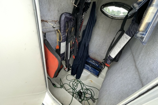 24ft Bluewater Yacht For Sale