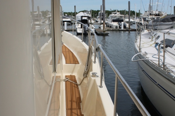 Rosalita 34ft Mainship Yacht For Sale
