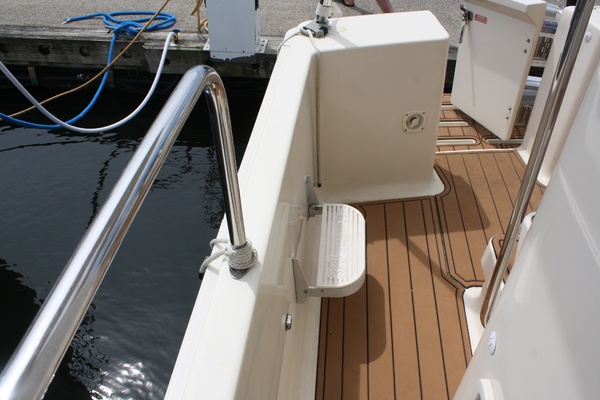 Rosalita 34ft Mainship Yacht For Sale