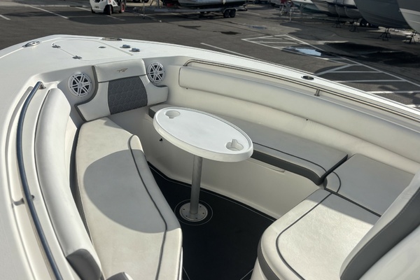23ft Tidewater Yacht For Sale