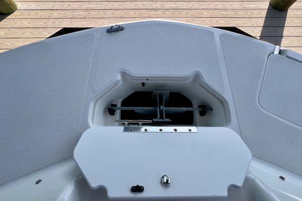 18ft Hurricane Yacht For Sale
