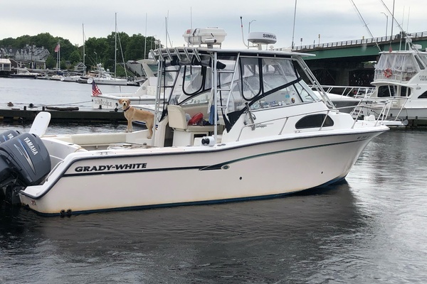 Photo of the 1999 Grady-White Marlin "The Dog House"