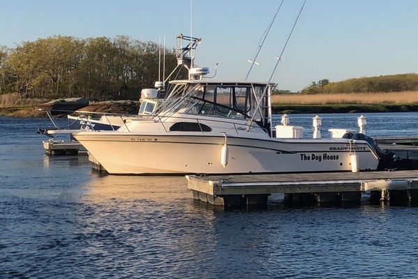 Photo of the 1999 Grady-White Marlin "The Dog House"