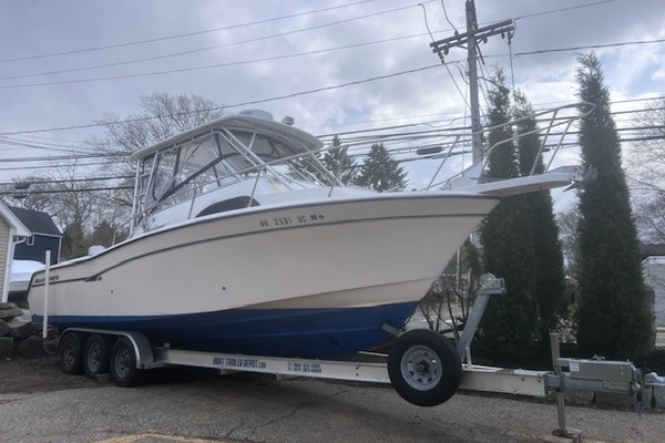 Photo of the 1999 Grady-White Marlin "The Dog House"