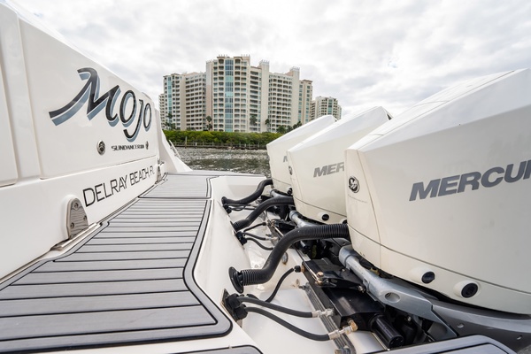 MOJO 32ft Sea Ray Yacht For Sale