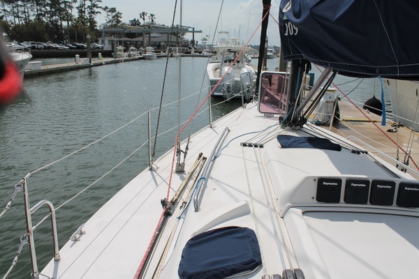 J/109 Shoal Draft with Carbon Spars