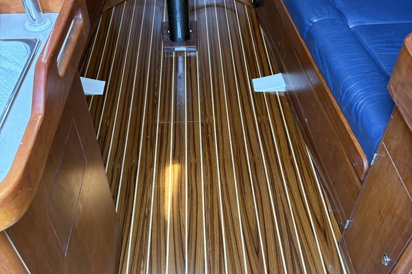 Yahoo 35ft J Boats Yacht For Sale