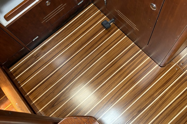 Yahoo 35ft J Boats Yacht For Sale
