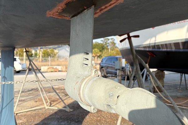 J/109 Shoal Draft with Carbon Spars