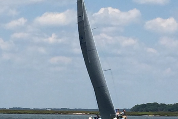 J/109 Shoal Draft with Carbon Spars