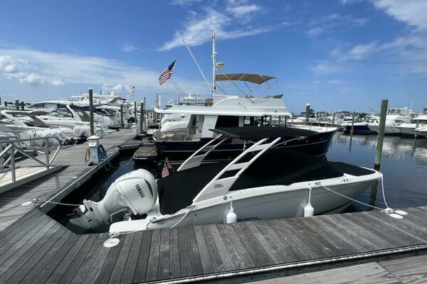 26ft Regal Yacht For Sale