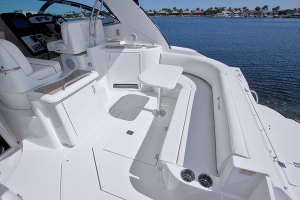 Altitude Adjustment 42ft Cruisers Yachts Yacht For Sale