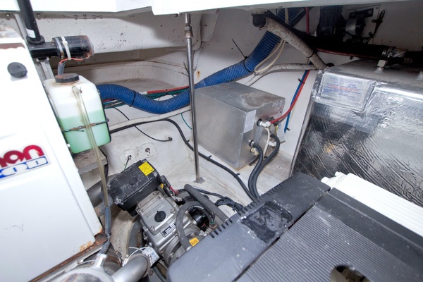 Altitude Adjustment 42ft Cruisers Yachts Yacht For Sale