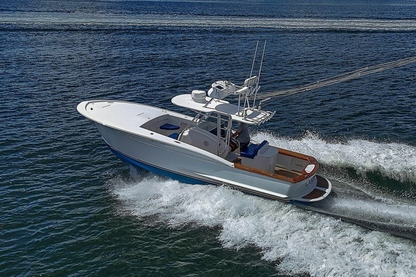 2010 Winter Custom Yachts 29