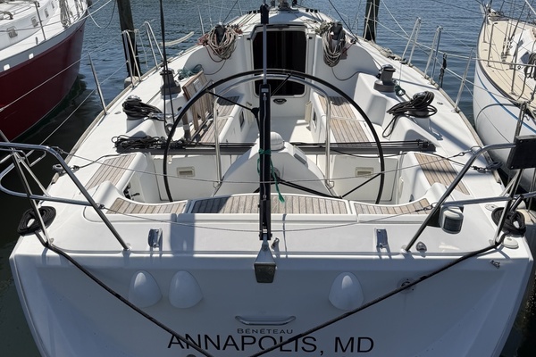 Lanikai 40ft Beneteau Yacht For Sale