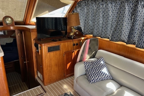 FITZ 32ft Egg Harbor Yacht For Sale