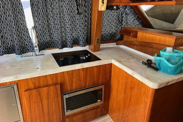 FITZ 32ft Egg Harbor Yacht For Sale