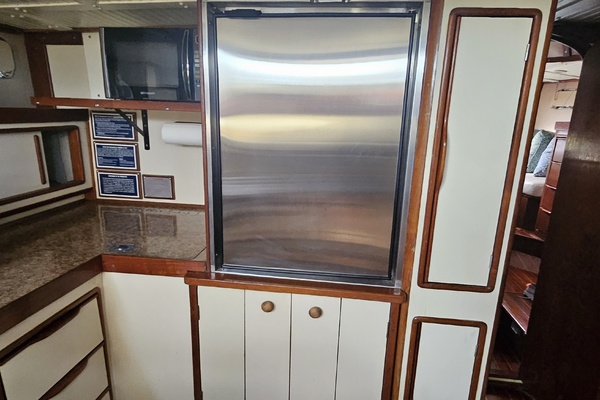 54ft Irwin Yacht For Sale