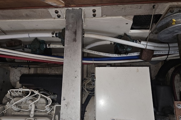 54ft Irwin Yacht For Sale