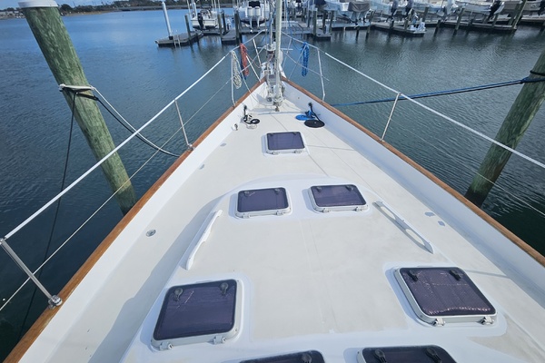 54ft Irwin Yacht For Sale