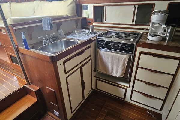 54ft Irwin Yacht For Sale