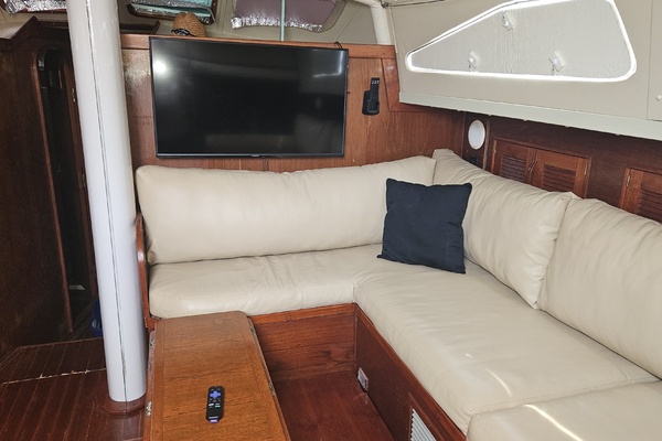 54ft Irwin Yacht For Sale
