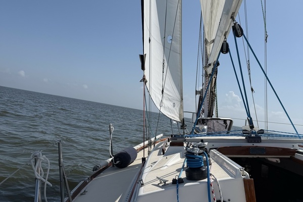 Legacy II 31ft Tartan Yacht For Sale