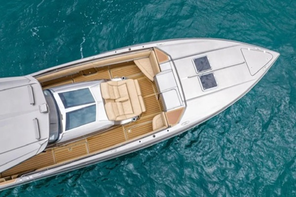 Photo of the 2020 Nor-Tech 550 SPORT CENTER CONSOLE