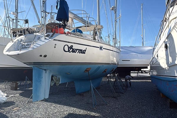 Surreal 47ft Caliber Yacht For Sale