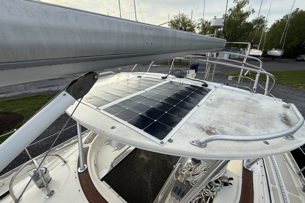 Surreal 47ft Caliber Yacht For Sale