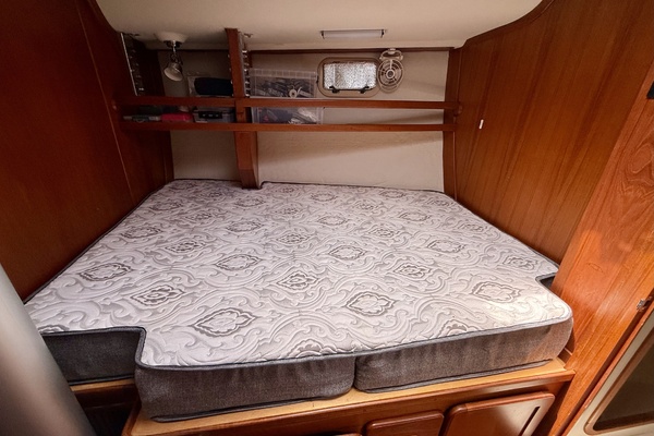 Surreal 47ft Caliber Yacht For Sale