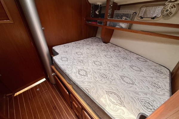 Surreal 47ft Caliber Yacht For Sale