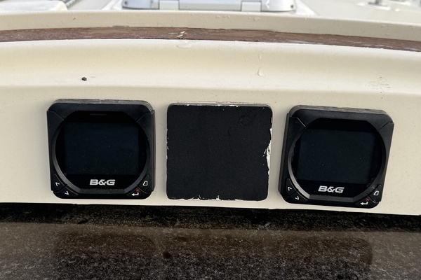 Surreal 47ft Caliber Yacht For Sale