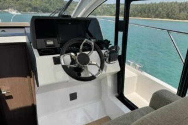 Sealine SC335 Yacht For Sale