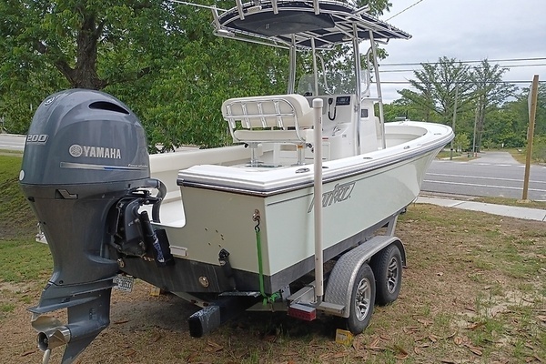 Photo of the 2016 Parker 23SE