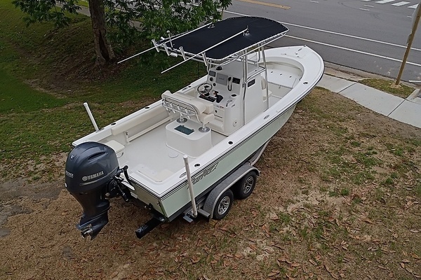 Photo of the 2016 Parker 23SE