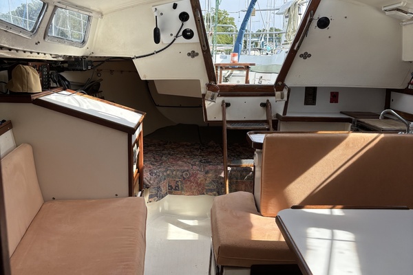 30ft Catalina Yacht For Sale